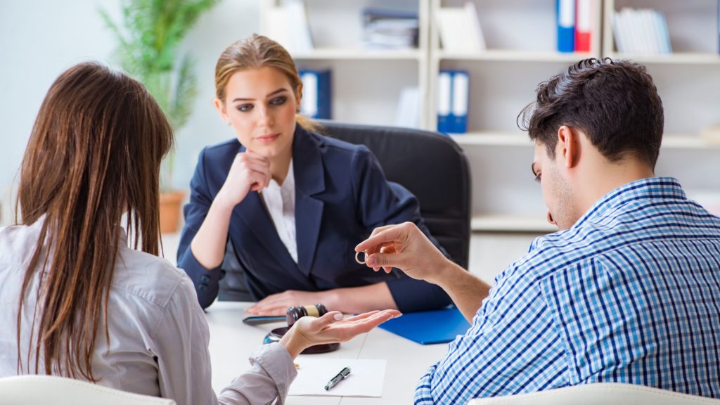 Hiring Private Investigators For Divorce Case